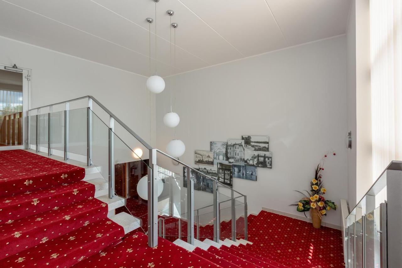 Raadimoisa Hotell Tartu Exterior photo