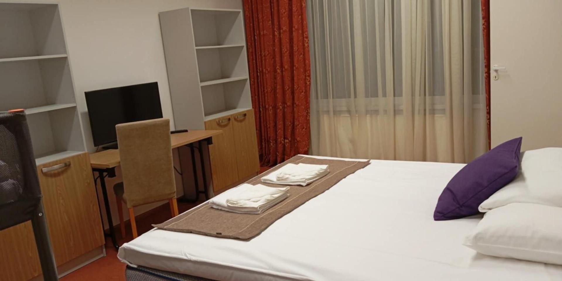 Raadimoisa Hotell Tartu Exterior photo