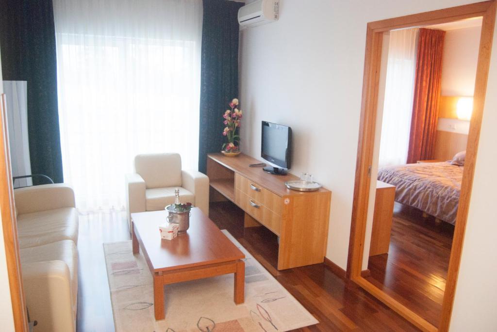 Raadimoisa Hotell Tartu Exterior photo